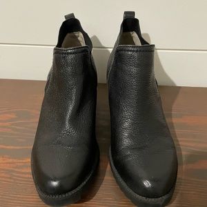 Naturalizer Brand Black Leather Wedge Bootie Size 7N